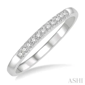 1/10 ctw 11 Stone Round Cut Diamond Wedding Band in 14K White Gold