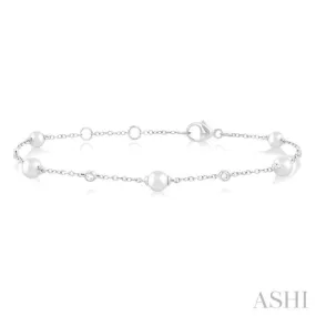 1/20 Ctw 4 MM Cultured Pearl and Round Cut Diamond Fashion Station Bracelet in 14K White Gold