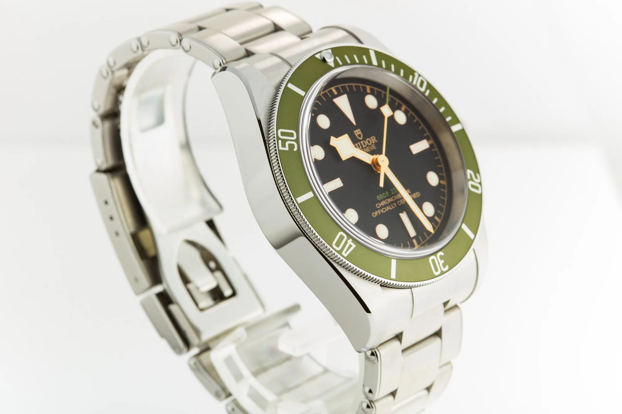 2019 Tudor Harrods Special Edition 79230G Green Heritage Black Bay with Box & Card