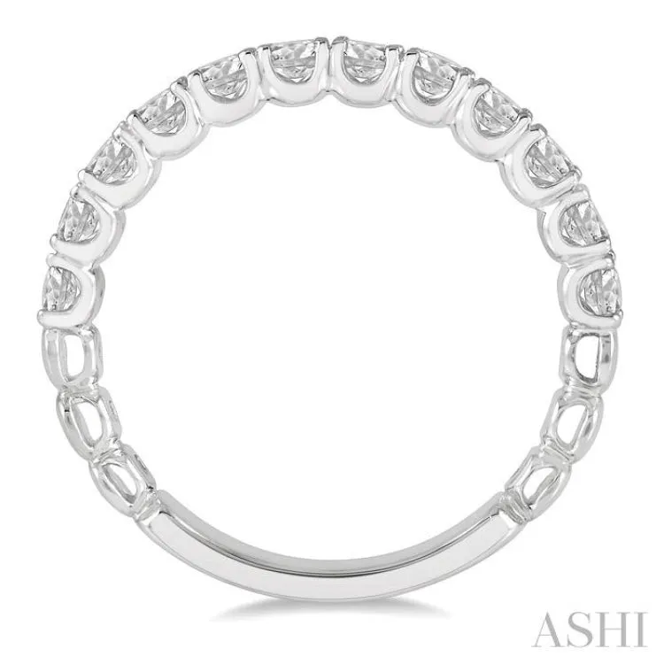 3/4 ctw Lattice Round Cut Diamond Wedding Band in 14K White Gold