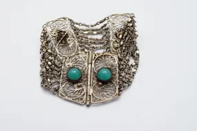 Art Deco Filigree Bracelet Made of Silver and Green Stone