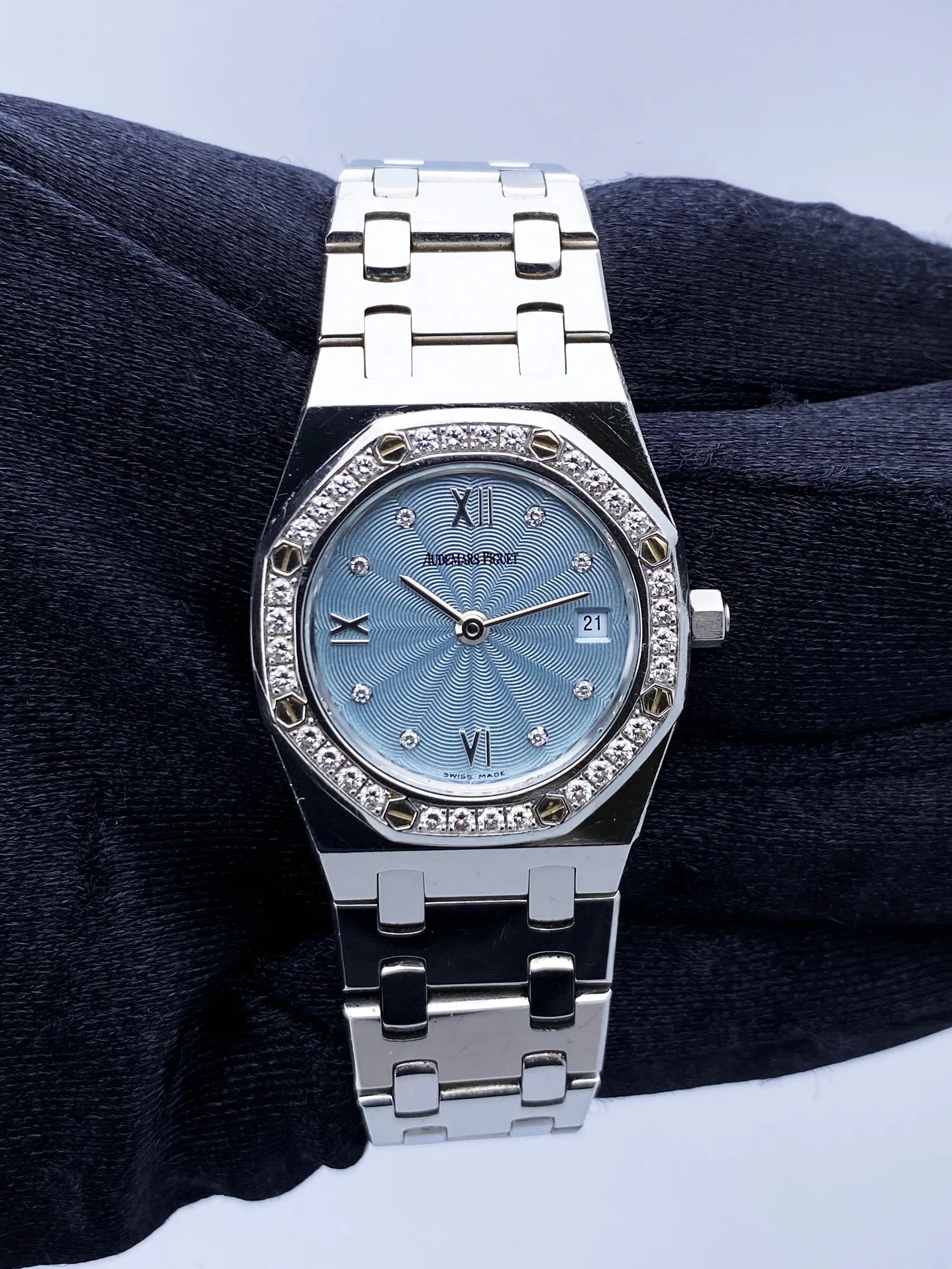 Audemars Piguet Royal Oak 67372ST Blue Dial Ladies Watch