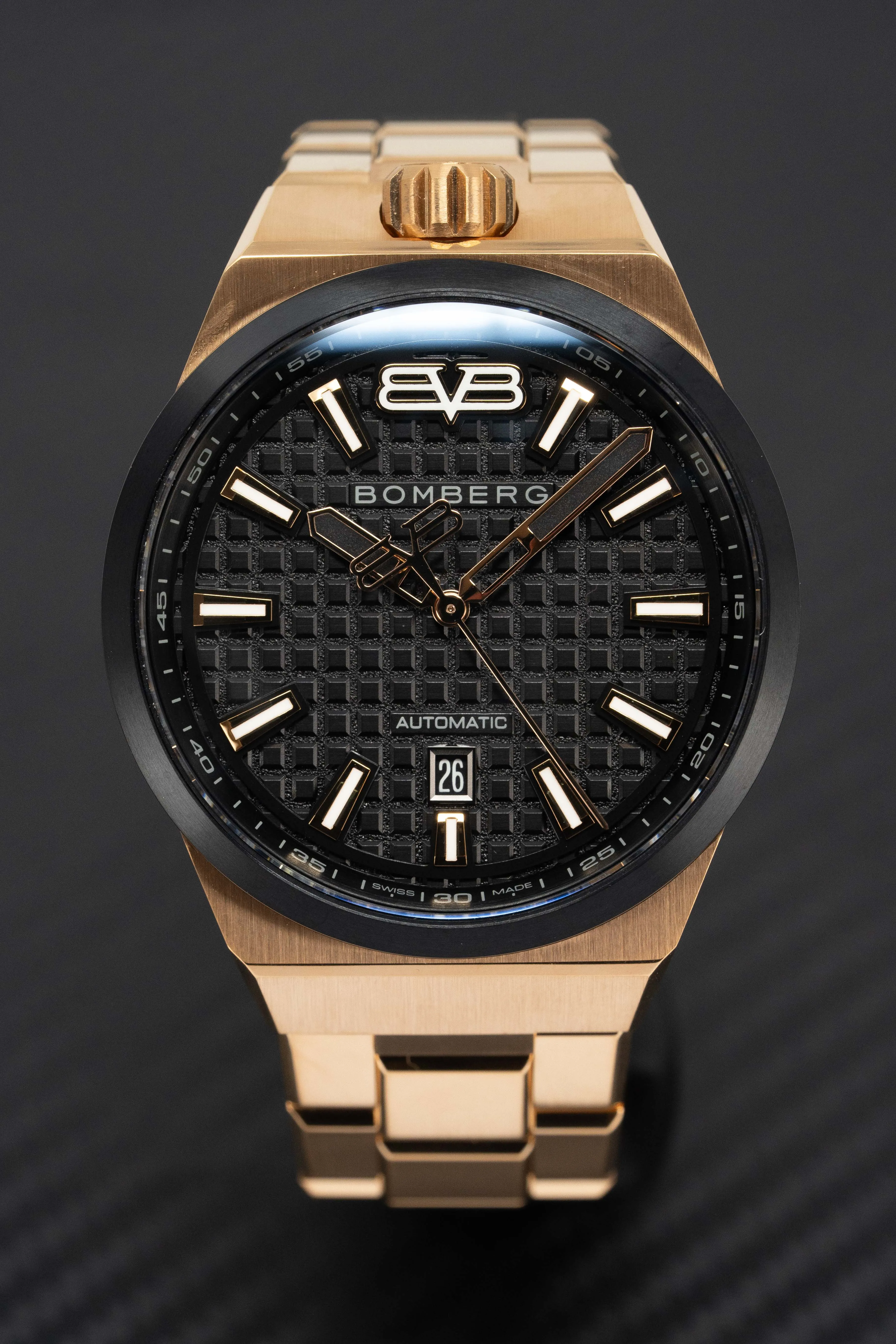 Bomberg Men's Watch BOLT-68 Neo Automatic Shanghai Metropolis Bracelet BF43APGD.09-9.12