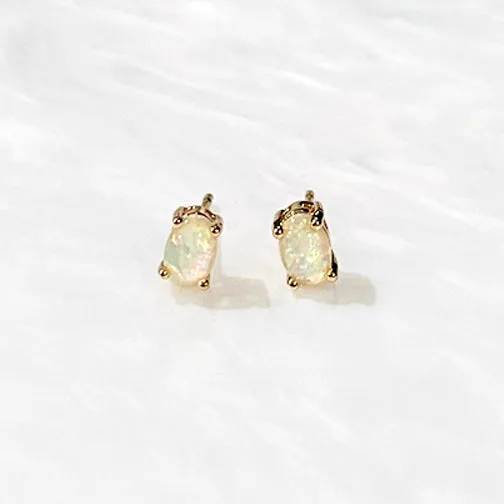 Champagne Oval Opalstone Stud Earrings