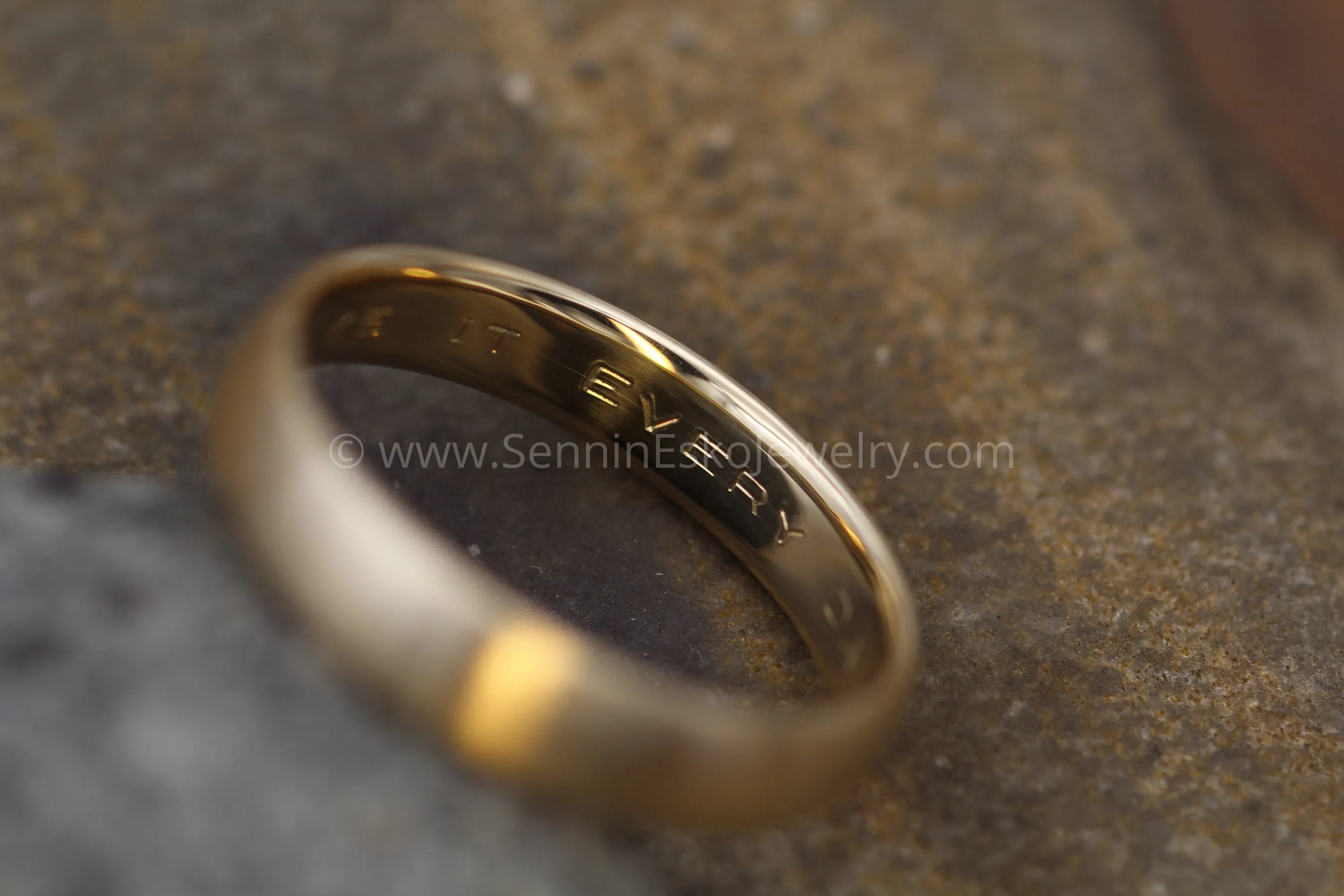 Comfort Fit 14kt Yellow Gold 4.5x1.4mm Band - Glossy Finish