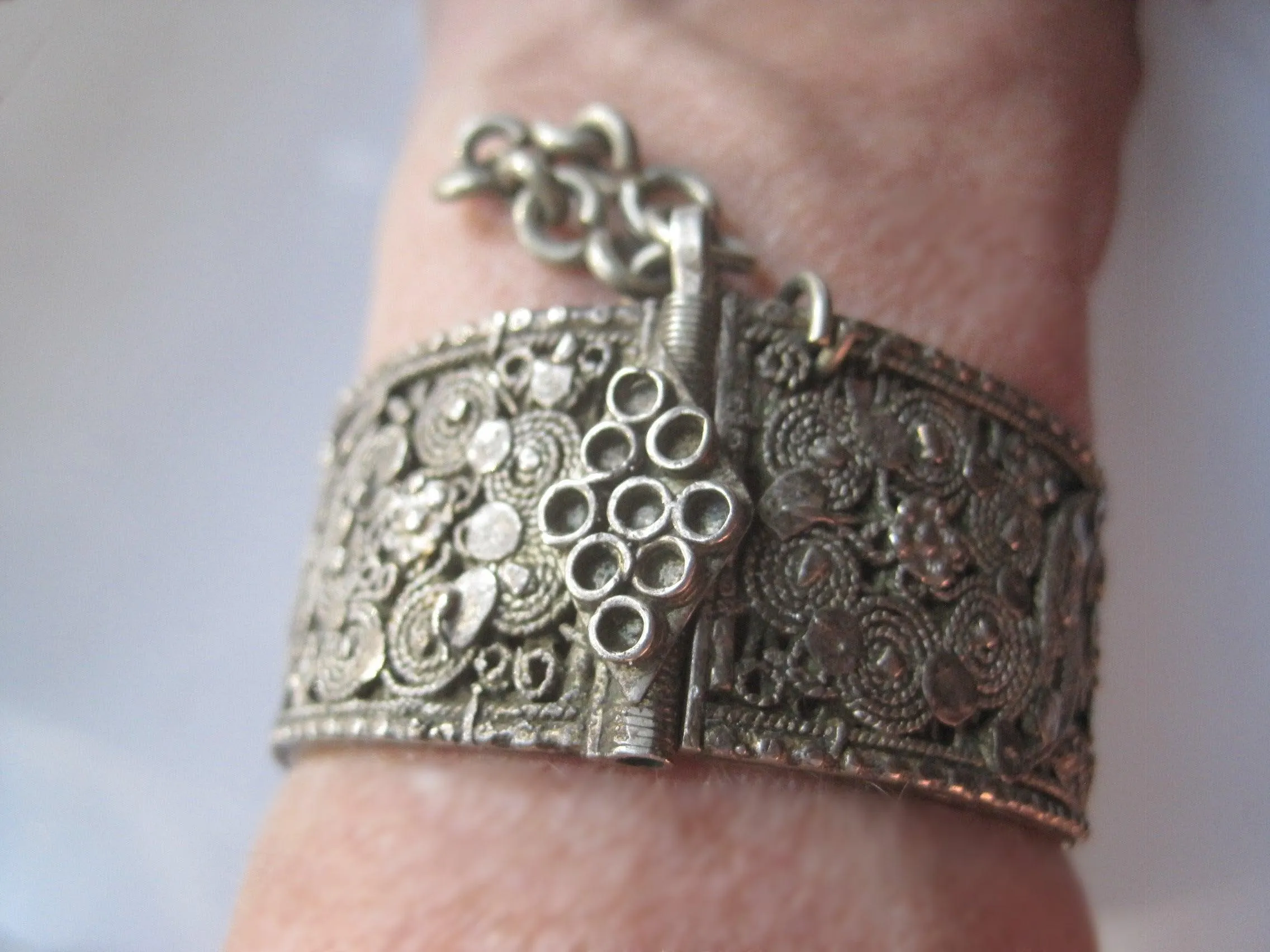 Vintage Yemeni Filigree Flower and Fish Bracelet