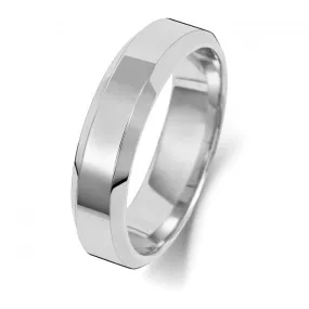 Wedding Band 18ct Wedding Bevelled Edge Ring WQ145WM