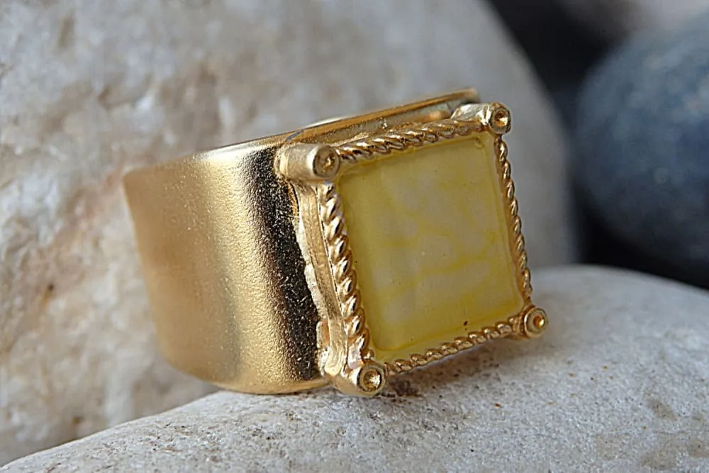 Yellow Square Signet Ring